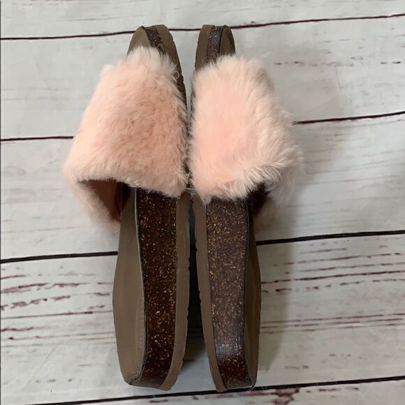 Madden Girl Bliss Slide Sandal - Picture 5 of 10